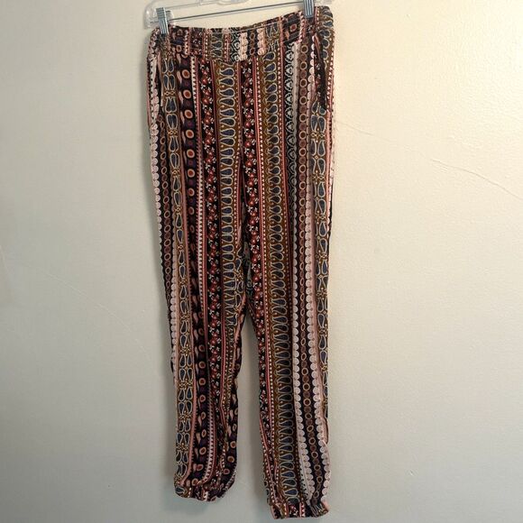 American Eagle Outfitters Boho Harem Geometric Elastic Waist Pants- Medium - Picture 3 of 9